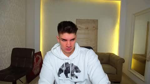 MaxKaiden online show from 10-16-25, 04:57