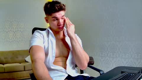 MaxKaiden online show from 03-04-26, 05:57