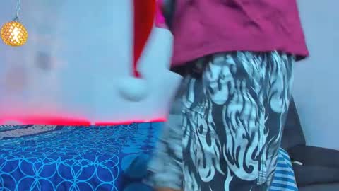 MAX online show from 12-29-24, 10:47