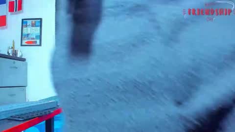 MAX online show from 09-20-25, 11:06