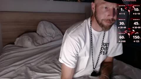 MaxRouger online show from 08-01-26, 08:52