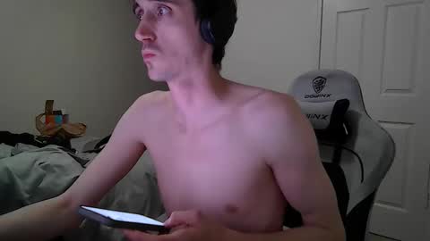 Snapshot of maxryderr chatting on 11-19-25, 05:51 Max Ryder online show from 11-19-25, 05:51