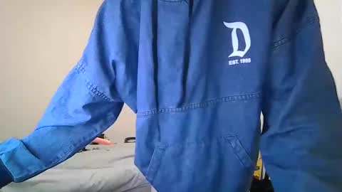 Snapshot of maxryderr chatting on 11-21-25, 05:50 Max Ryder online show from 11-21-25, 05:50