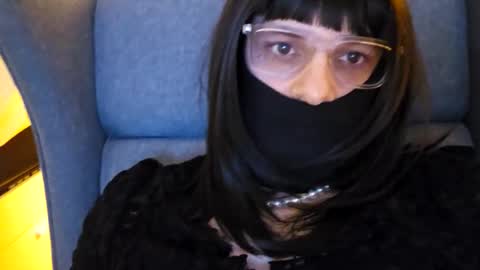 Max online show from 02-28-26, 02:18