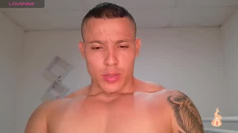 Max online show from 04-23-26, 05:08