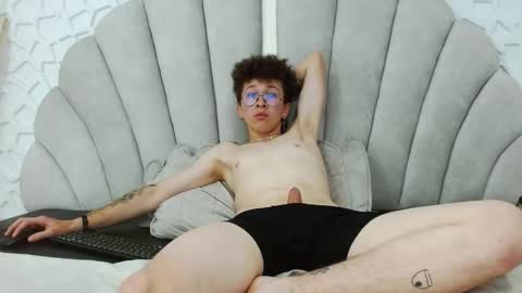 maxwell_sexwm online show from 01-19-25, 08:07