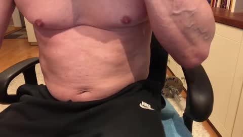 Max online show from 01-08-25, 06:41