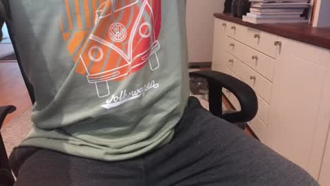 Max online show from 09-10-25, 06:13