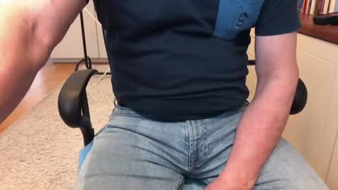 Max online show from 04-28-26, 07:57