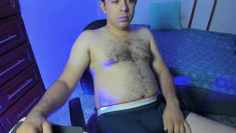 Snapshot of maxx_sexx chatting on 02-02-25, 11:40 maxx online show from 02-02-25, 11:40