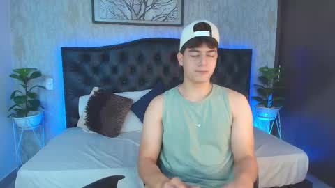 Maxxi online show from 11-27-25, 04:25