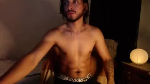 maxximus_10 online show from 01-11-25, 07:17