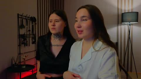 Snapshot of may_dani chatting on 03-02-25, 09:42 Dani and May online show from 03-02-25, 09:42