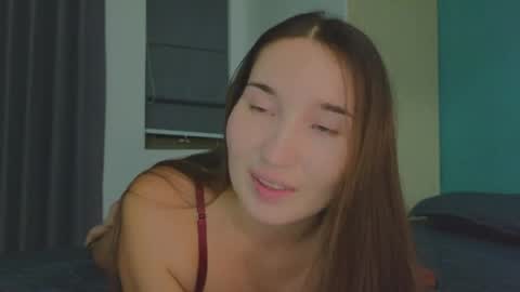 Snapshot of may_dani chatting on 05-09-26, 12:10 Dani and May online show from 05-09-26, 12:10