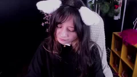 Snapshot of may_lings chatting on 06-18-26, 11:36 may_lings online show from 06-18-26, 11:36
