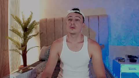 may lyonheart online show from 07-08-26, 01:10