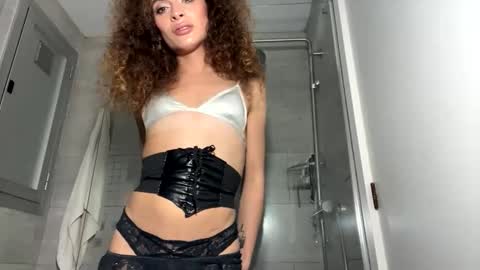Maya transgirl online show from 10-17-25, 07:27