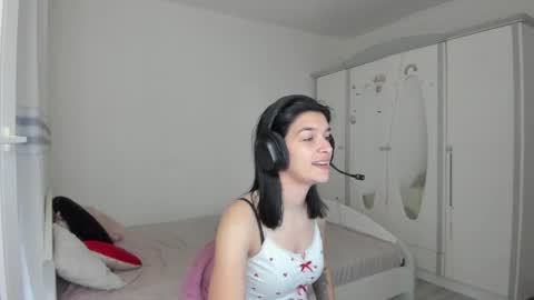 Maya online show from 04-24-26, 04:42