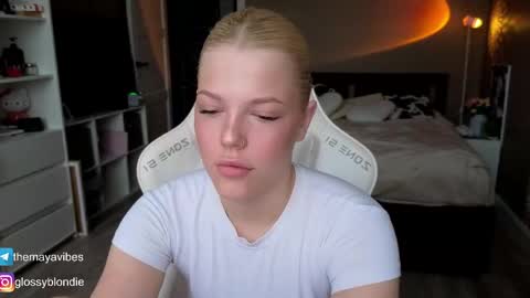 Maya online show from 04-27-26, 03:26