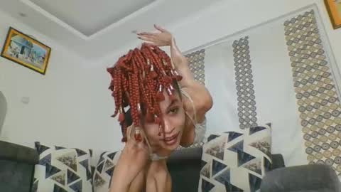 Snapshot of maya_dol chatting on 05-26-26, 03:19 maya online show from 05-26-26, 03:19