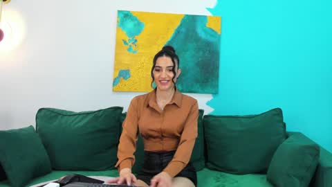 Maya online show from 01-27-25, 05:26