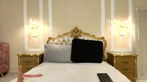 M A Y A  B A K E R online show from 03-09-26, 08:24