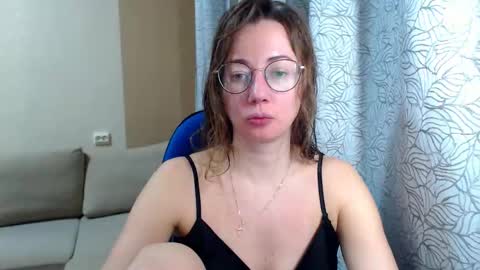 Snapshot of mayacateyes chatting on 02-21-26, 06:31 Maya online show from 02-21-26, 06:31