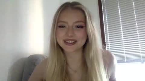 mayaflirt online show from 06-21-26, 05:15