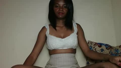 mayalabelle online show from 12-18-25, 10:32