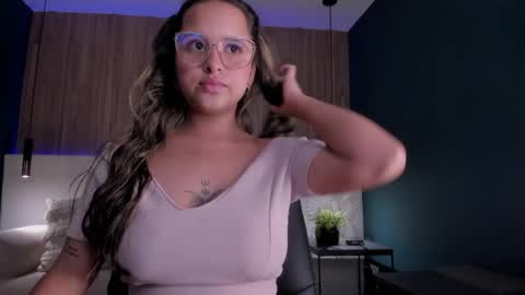 mayalee_ online show from 05-15-26, 01:07