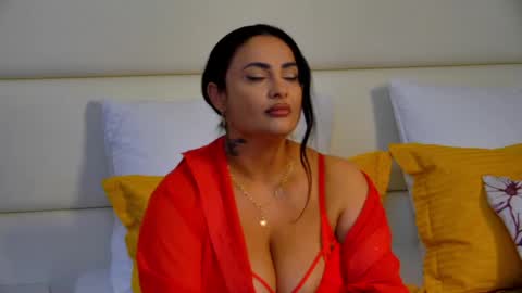 Maya online show from 04-22-26, 08:54