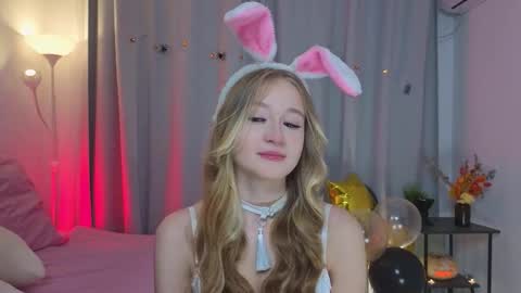 Alice online show from 10-31-25, 03:13