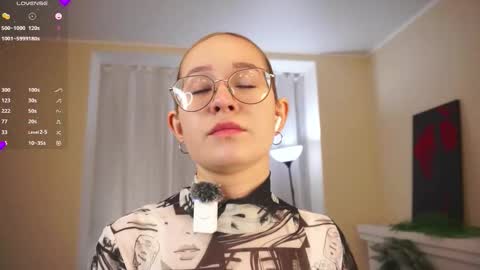 Milina online show from 01-19-26, 04:33