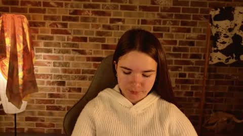 maybloom_ online show from 12-02-25, 05:02