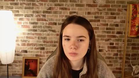 maybloom_ online show from 12-19-25, 05:14