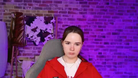 maybloom_ online show from 04-27-26, 10:13