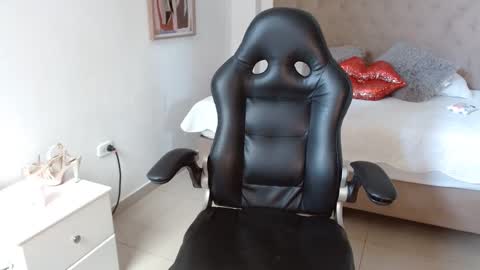 MAYA online show from 02-19-25, 08:10