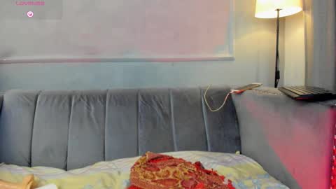 Snapshot of mayevanss chatting on 11-01-25, 03:52 mayevanss online show from 11-01-25, 03:52