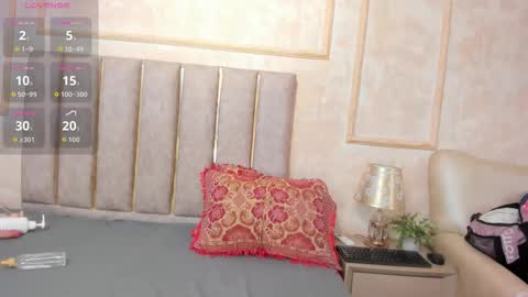 Snapshot of mayevanss chatting on 11-27-25, 03:52 mayevanss online show from 11-27-25, 03:52