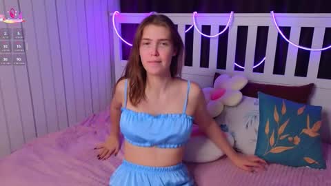 Ann online show from 11-22-25, 07:24