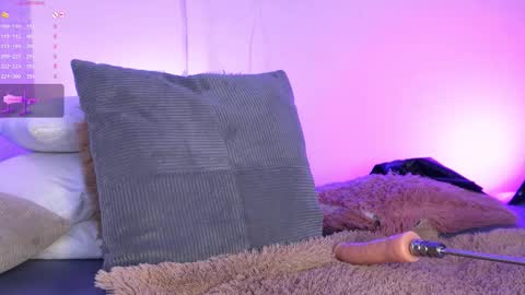 Mayka online show from 03-08-26, 02:04