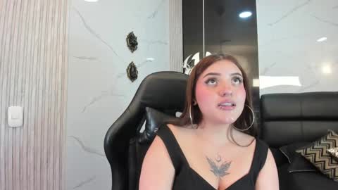 Maylin online show from 02-12-25, 05:05