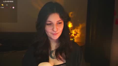 Mary  . online show from 11-28-25, 05:54