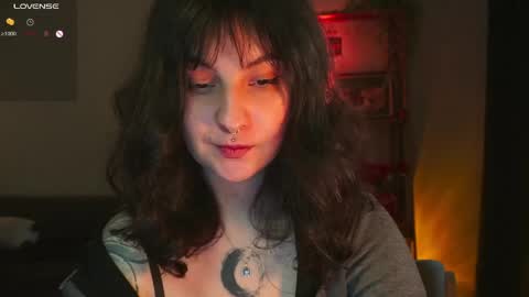 Mary  . online show from 06-02-26, 05:53
