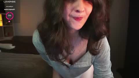 Mary  . online show from 06-11-26, 05:49