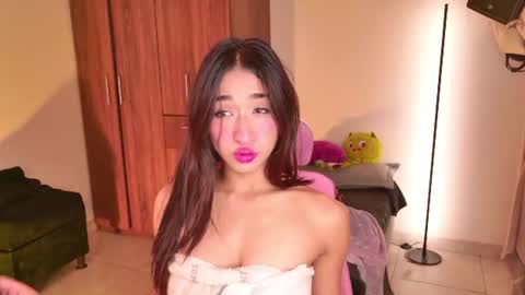 may online show from 06-11-26, 02:53