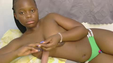 Snapshot of mazel_quincy chatting on 09-13-25, 08:36 mazel_quincy online show from 09-13-25, 08:36