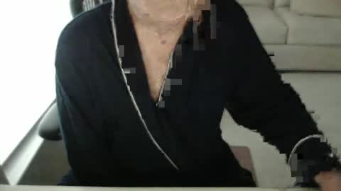 Snapshot of mbeastie chatting on 01-21-25, 07:17 Beastie online show from 01-21-25, 07:17