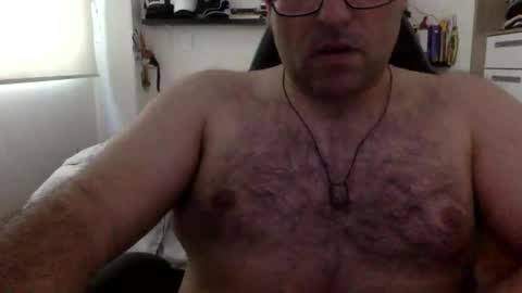 Snapshot of mbotve chatting on 04-08-26, 08:42 VzlaMan online show from 04-08-26, 08:42