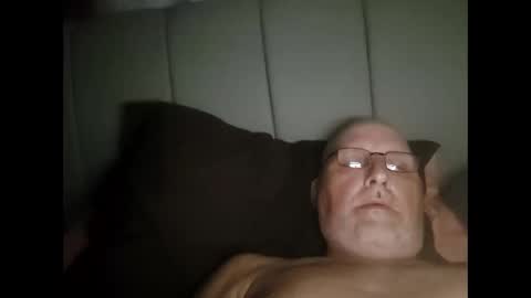 Snapshot of mbravo420 chatting on 06-03-26, 11:46 mbravo420 online show from 06-03-26, 11:46